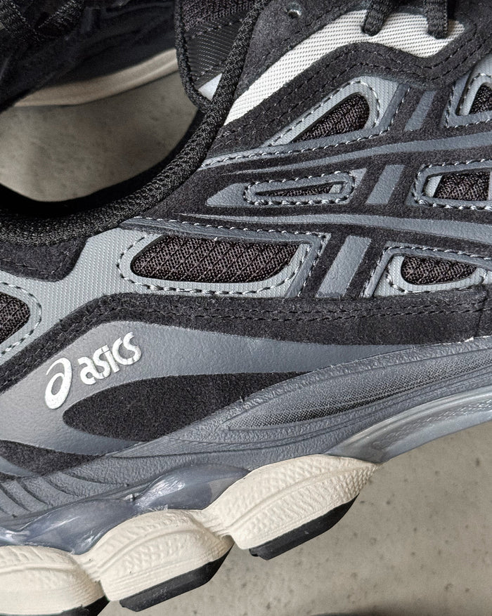 Asics GEL-NYC onfeet