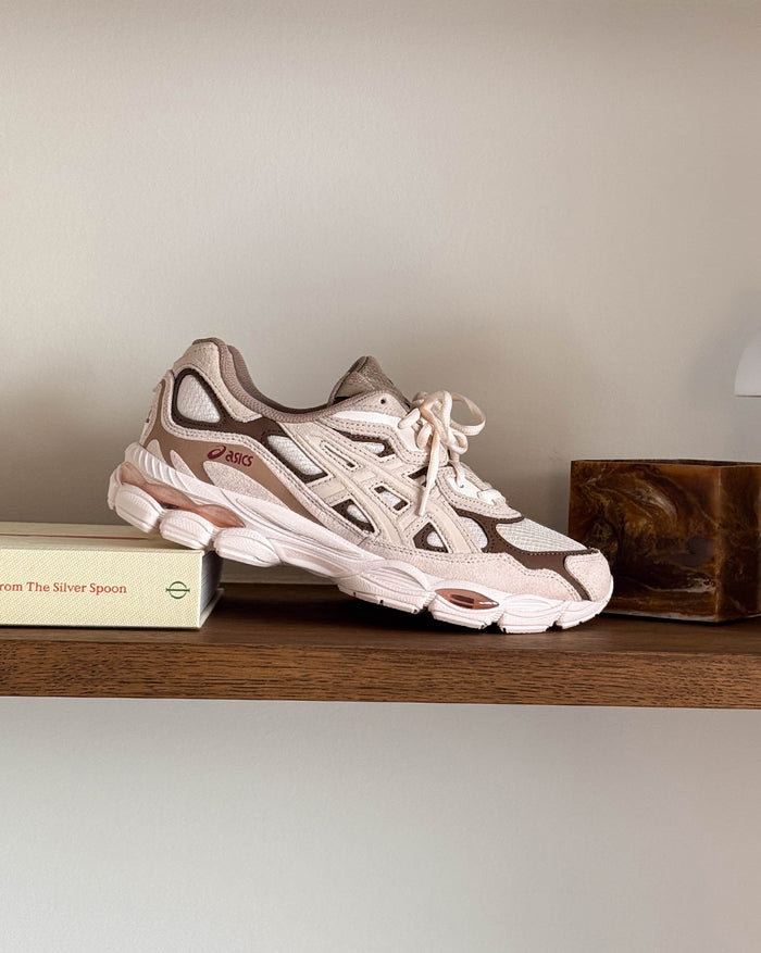 Asics GEL-NYC onfeet