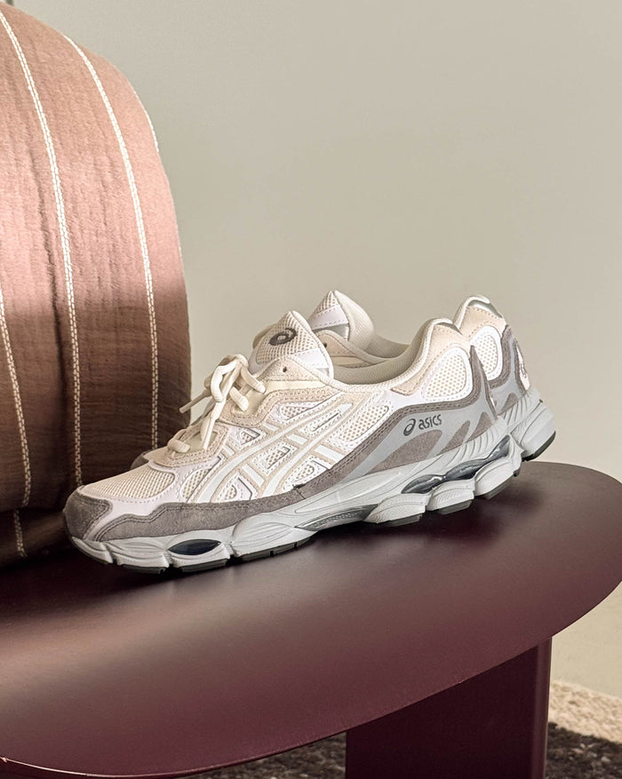 Asics GEL-NYC onfeet