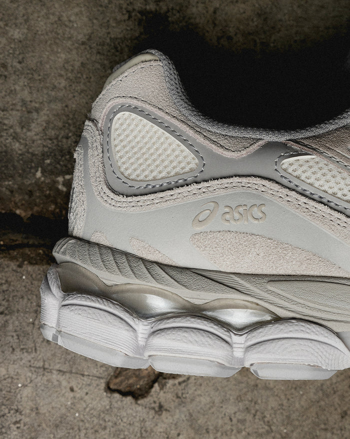 Asics GEL-NYC onfeet