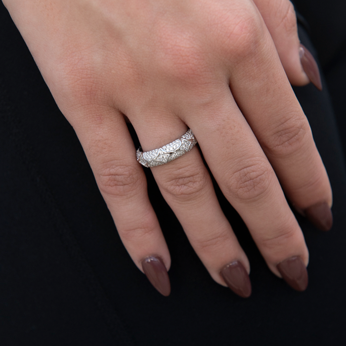 GLD Bezel Star Ring in White Gold Vermeil