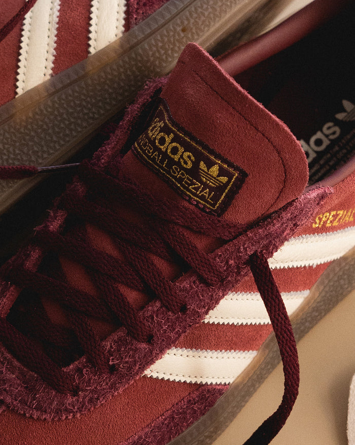 Adidas Handball Spezial LT W onfeet