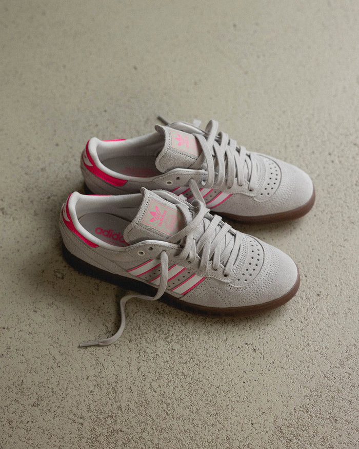 Adidas Handball Top RM onfeet