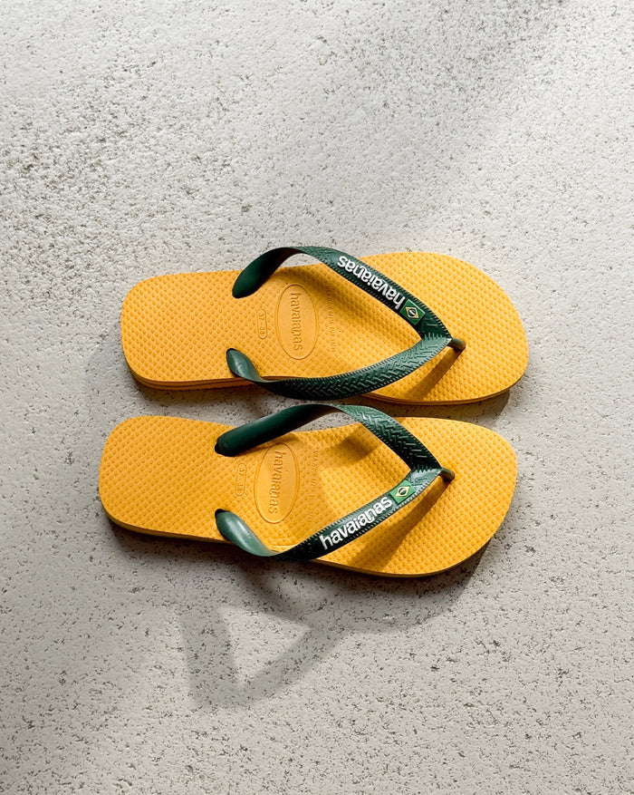 Havaianas Brasil Logo onfeet