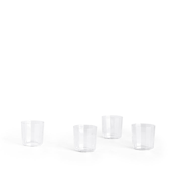 HAY Angle Glass-Set of 4 Wide 7,5cm (Clear) onfeet