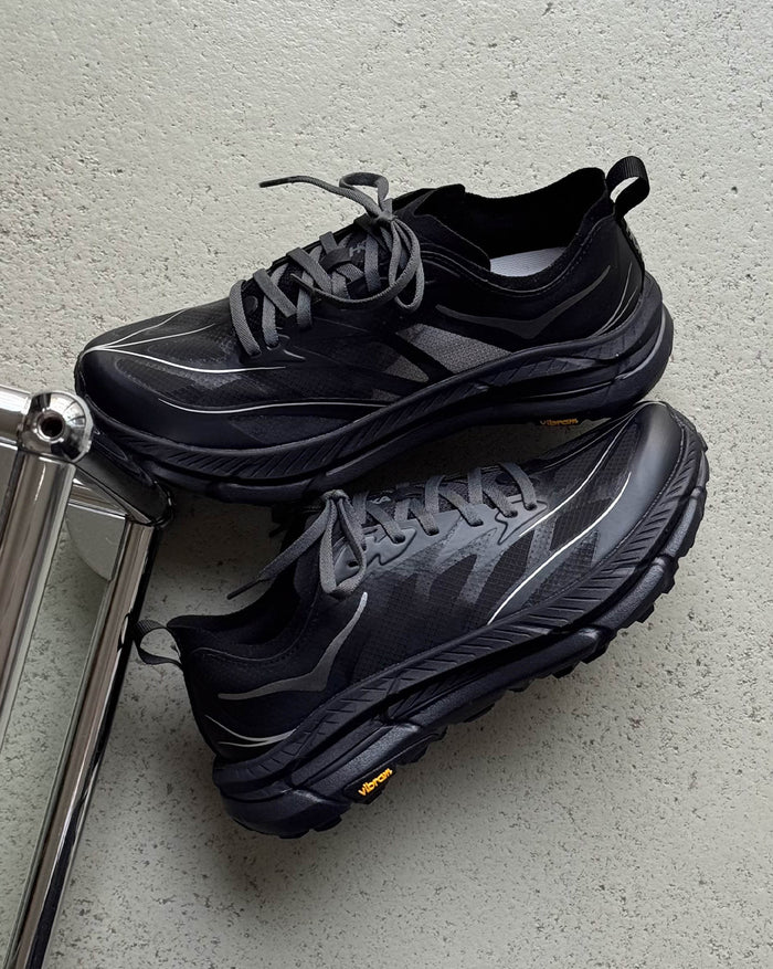 HOKA Mafate Speed 4 Lite onfeet