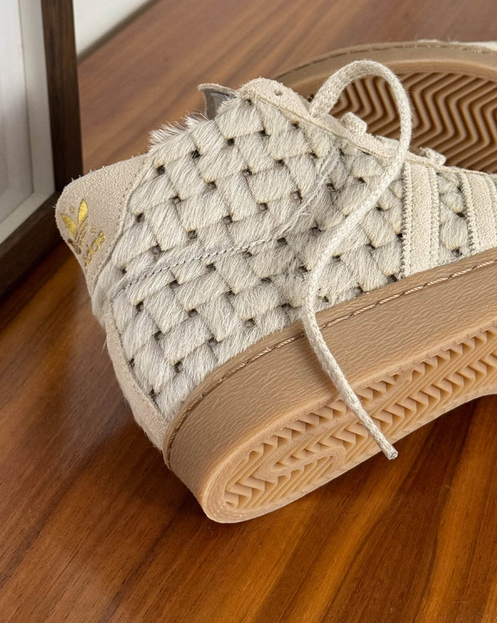 Adidas Jabbar Hi onfeet