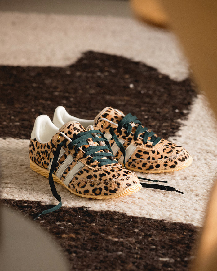 Adidas Japan W *Leo* onfeet