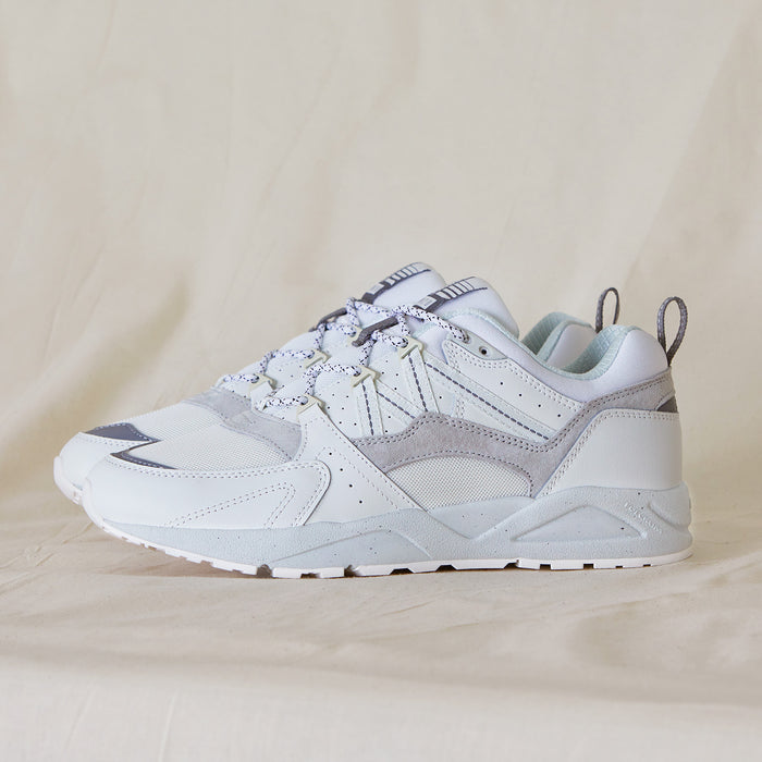 Karhu Fusion 2.0 *Legend Pack* onfeet