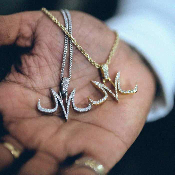 Majin Pendant in White Gold - The GLD Shop