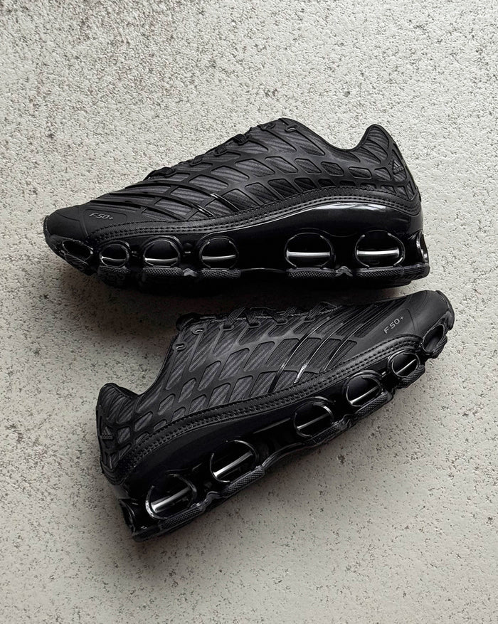Adidas Megaride F50 onfeet