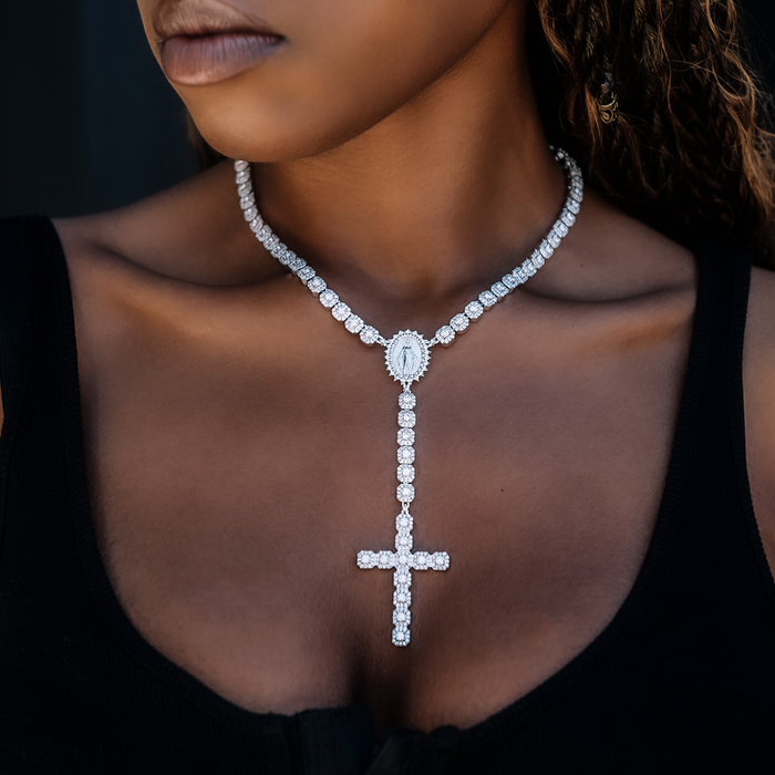 Micro Clustered Rosary Necklace in White Gold - 6mm