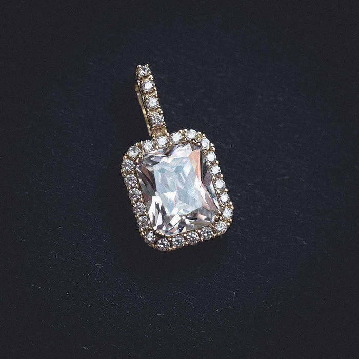 Princess Cut Halo Pendant - The GLD Shop