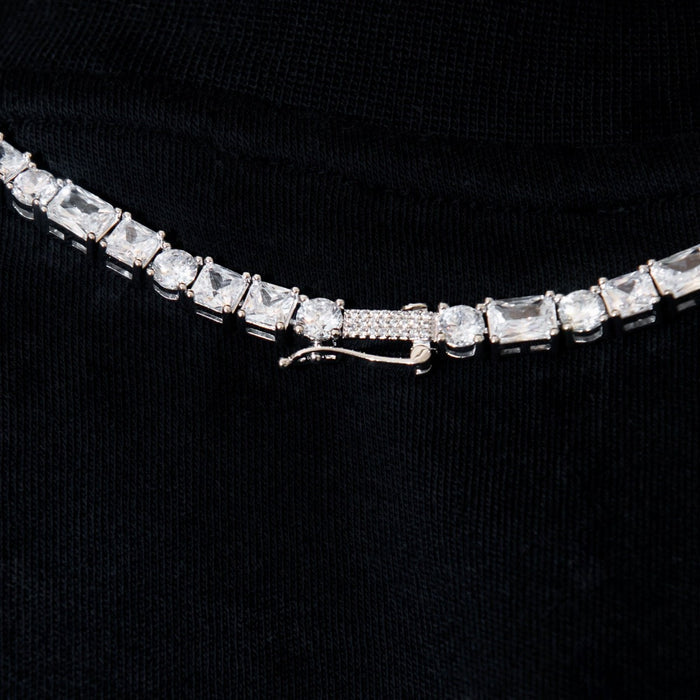 Multi Stone Lariat Chain in White Gold