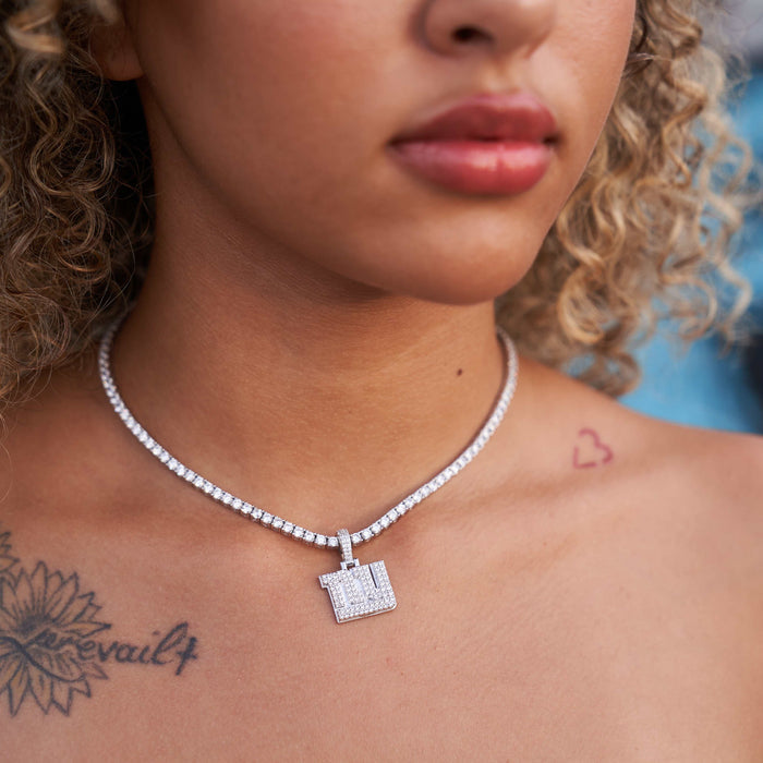 New York Giants Official NFL Micro Logo Pendant - White Gold