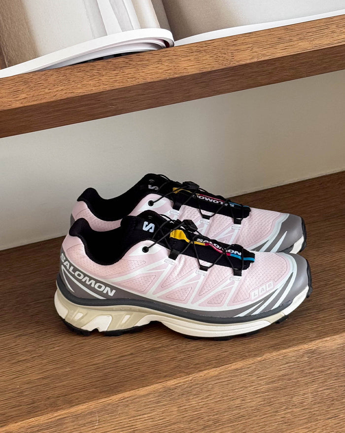 Salomon XT-6 onfeet