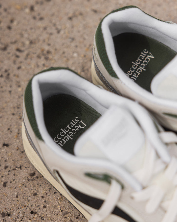 Saucony x Asphaltgold Shadow 6000 onfeet