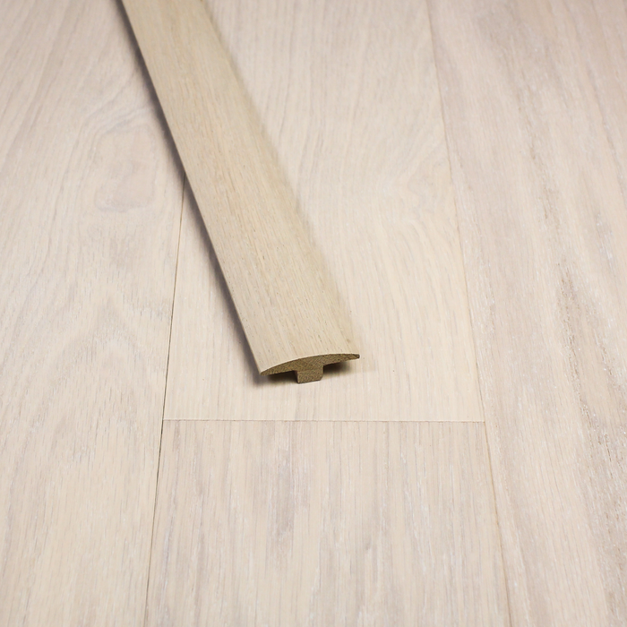 Silvan T-Molding