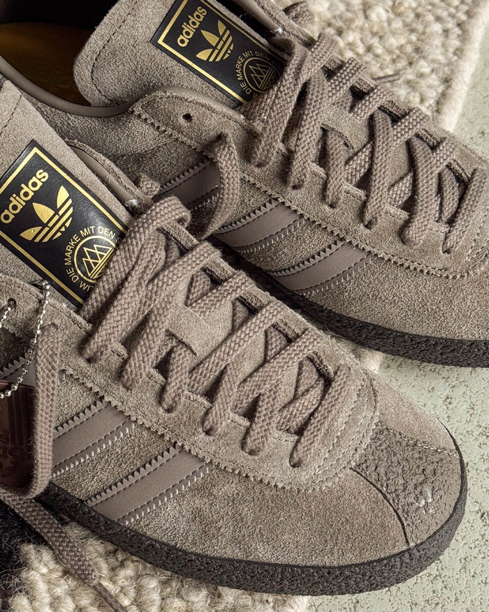 Adidas SPZL Mendacino onfeet