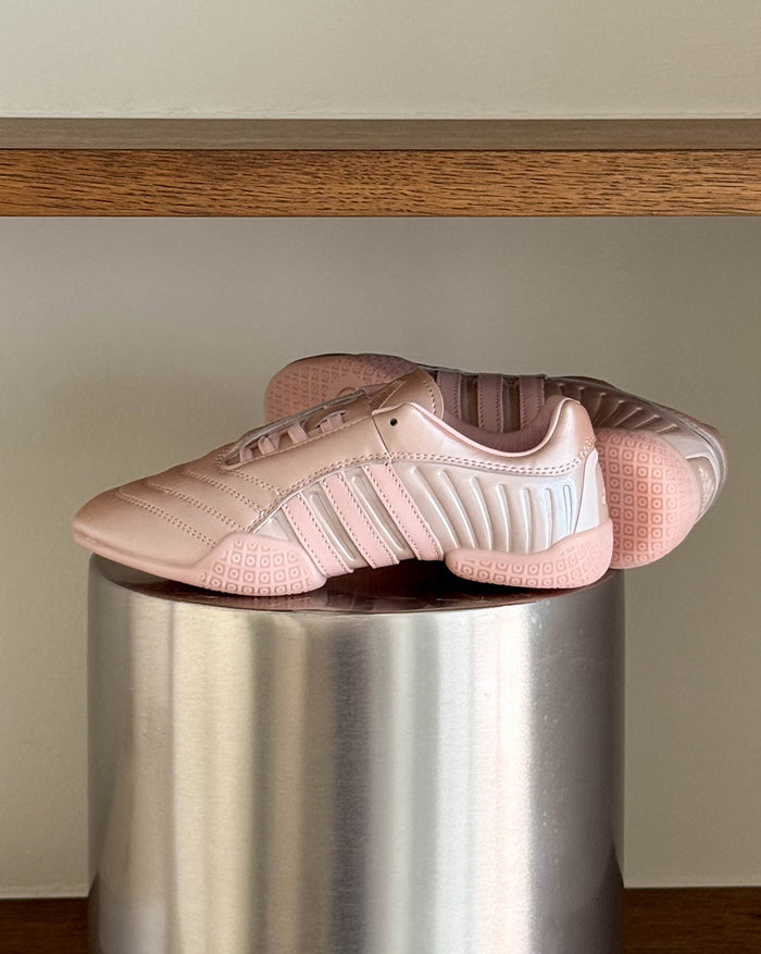 Adidas Taekwondo Mei Elite W onfeet