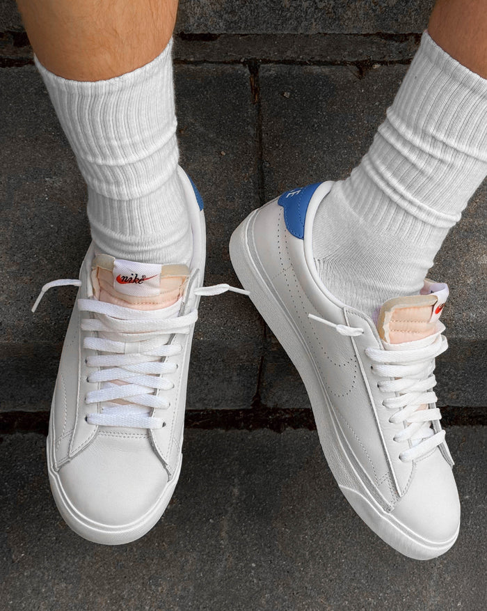 Nike Tennis Classic AC onfeet