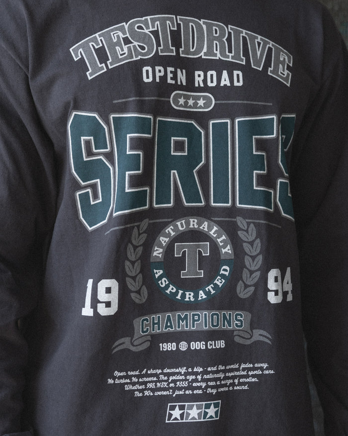 Test Drive Open Road Longsleeve onfeet