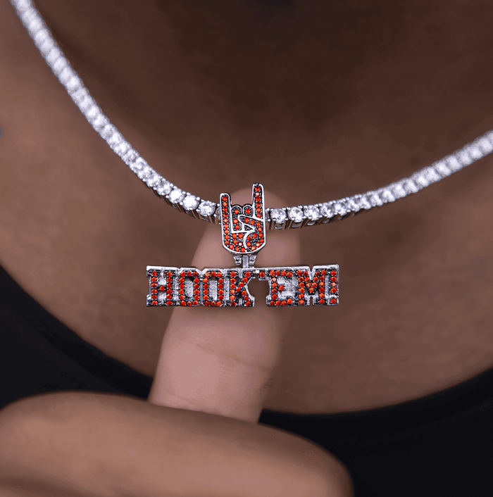 Texas Longhorns "Hook 'Em!" Pendant - The GLD Shop