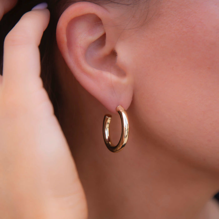 Small Tube Hoop Earrings in Yellow Gold - The GLD Shop