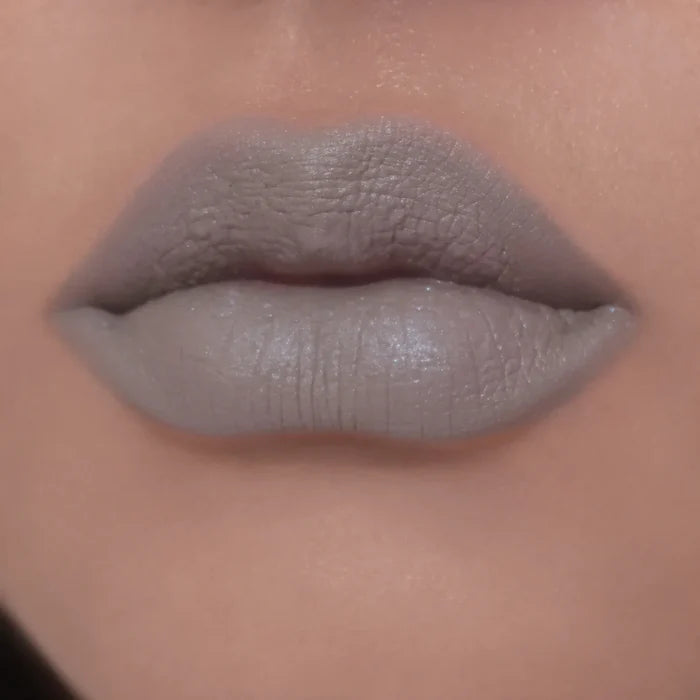 Undivided - Velvet Veil Lip Mud - Bellabeautébar