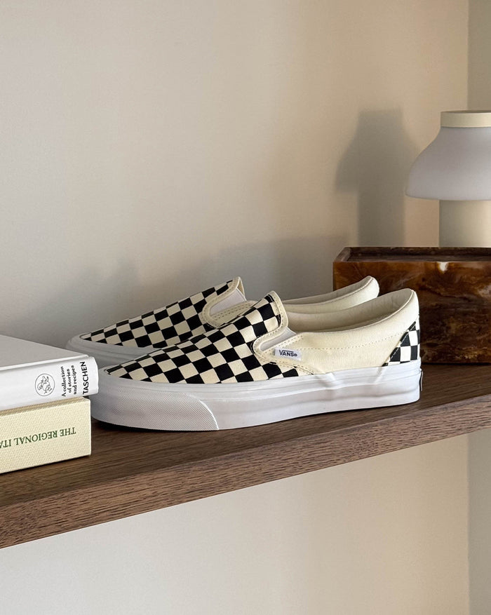 Vans Premium Slip-On 98 LX onfeet