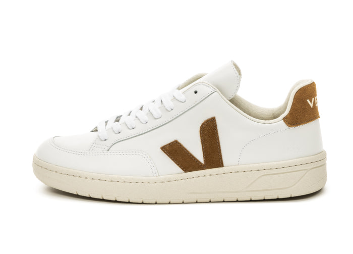 Veja V-12 Leather