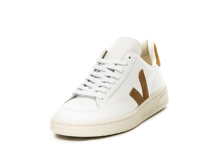 Veja V-12 Leather