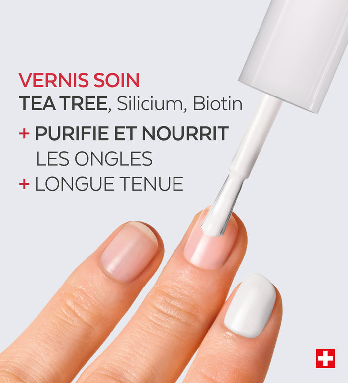 Application du vernis soin Color Care Poderm tea tree silicium biotine