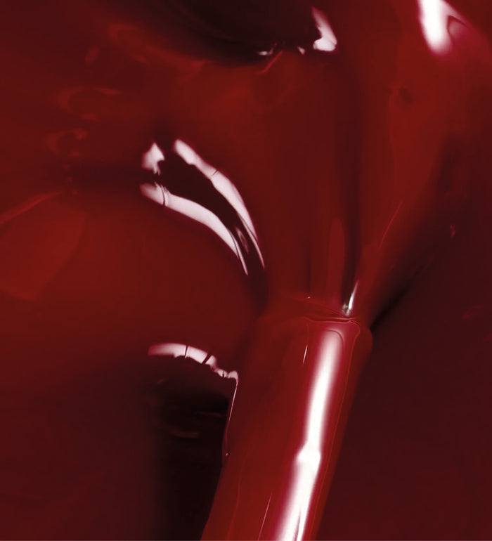 Texture rouge intense du vernis Color Care Rouge Allure Poderm