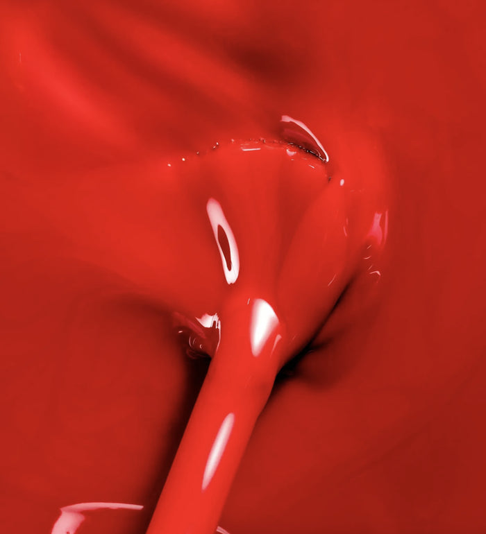 Texture du vernis Color Care rouge cerise Poderm