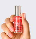 Vernis durcisseur Color Strong gloss vitality Poderm à la kératine appliqué sur les ongles