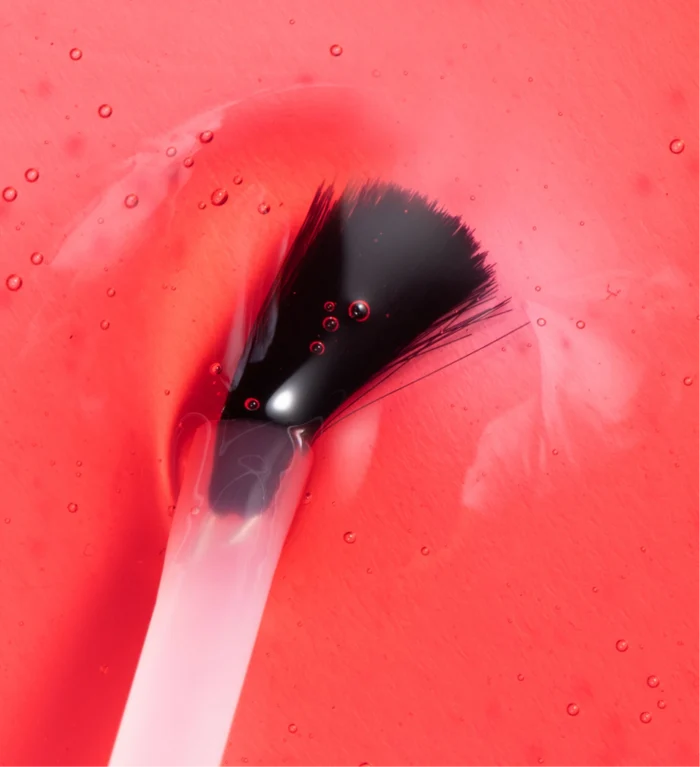 Texture du pinceau du vernis Color Strong gloss vitality Poderm