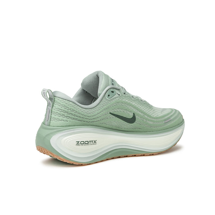 Nike Vomero Plus