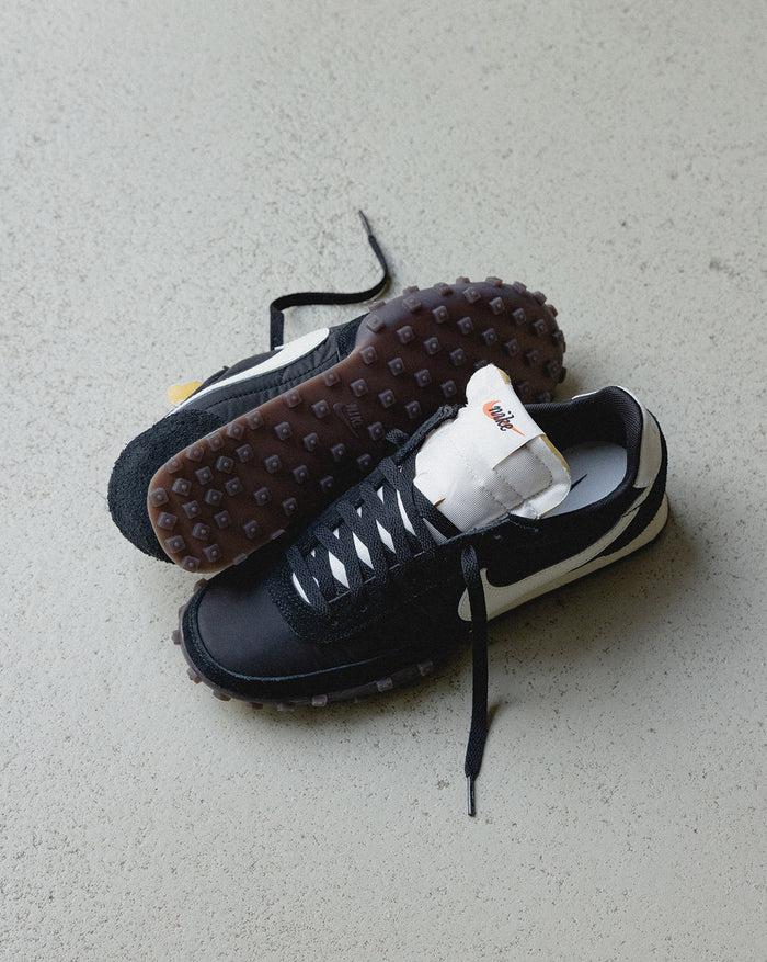 Nike Waffle Racer onfeet