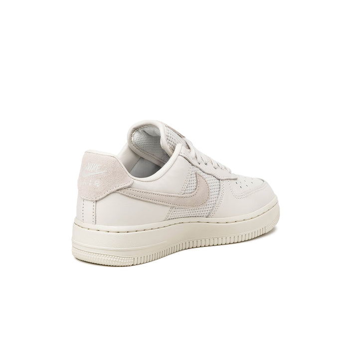 Nike Wmns Air Force 1 '07