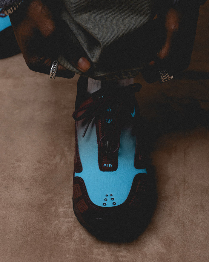 Nike Wmns Air Max SNDR onfeet