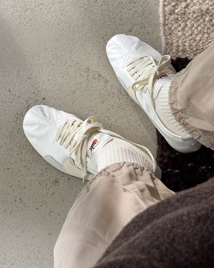 Nike Wmns Moon Shoe OG SP onfeet