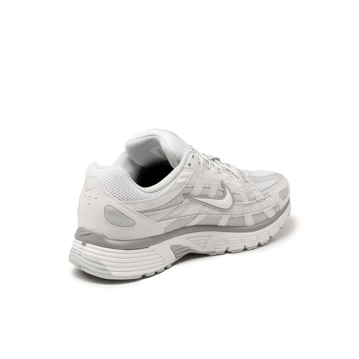 Nike Wmns P-6000