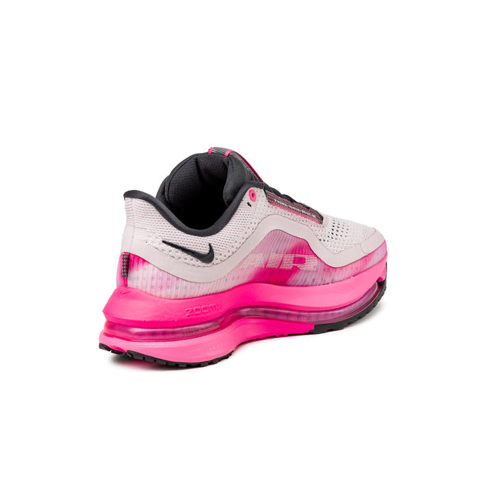 Nike Wmns Pegasus Premium