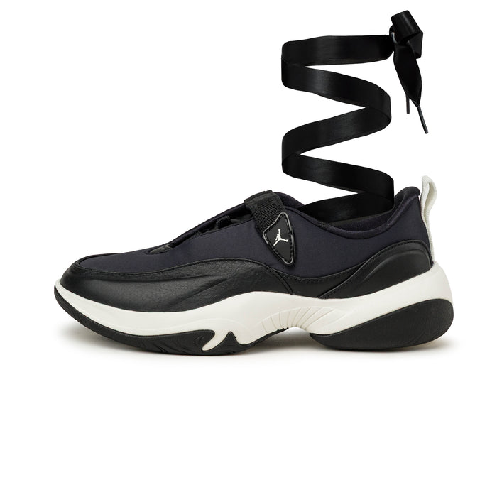 Nike Wmns Jordan Pointe