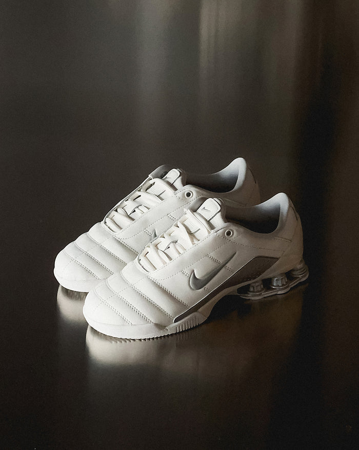Nike Wmns Total 90 Shox Magia onfeet