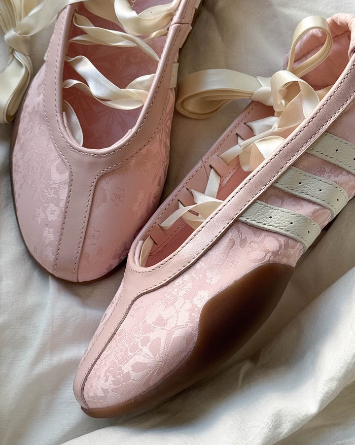 Adidas Taekwondo Mei Ballet W onfeet