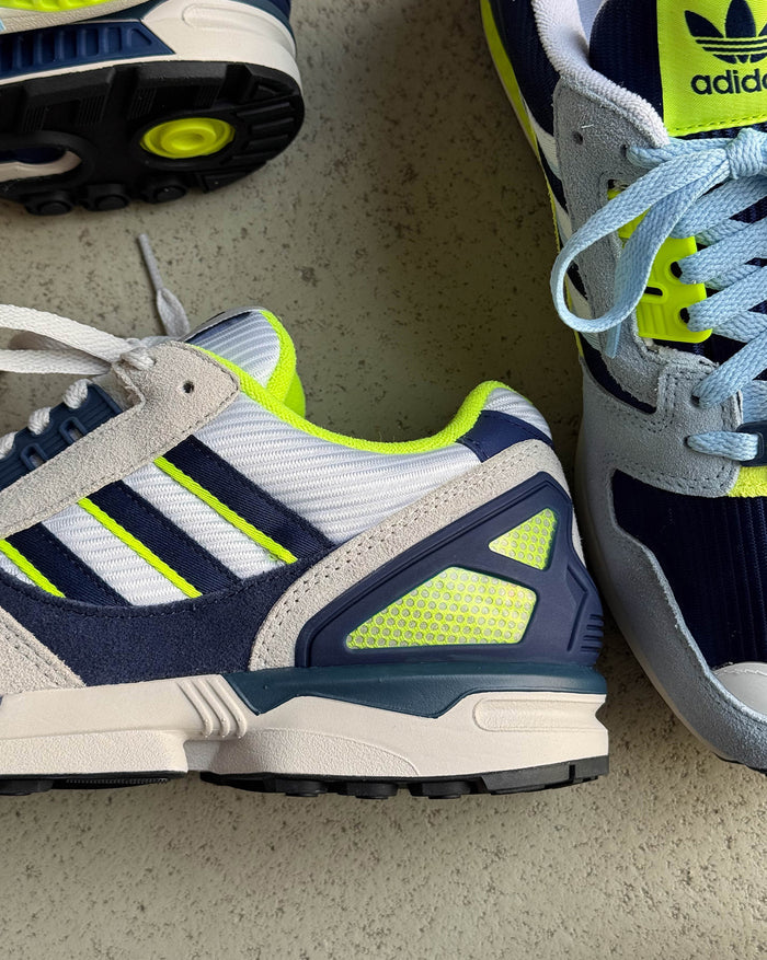 Adidas ZX 8000 onfeet