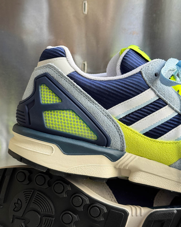 Adidas ZX 8000 onfeet